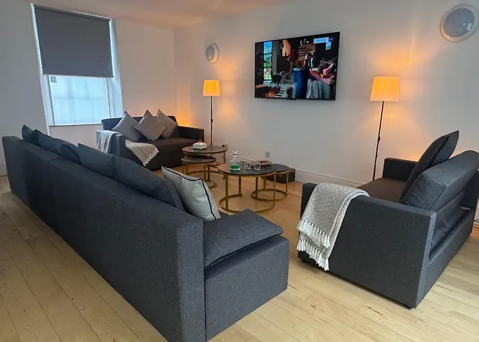 Squarezzz - Group Accommodation